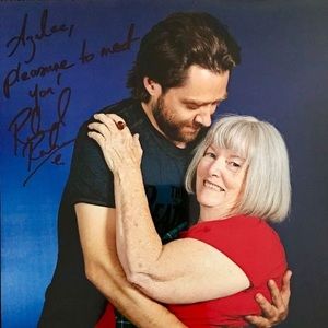 Meet your Posher, Azalee